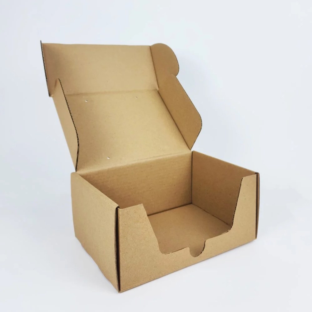 Corrugated Box – 17L x 23W x 11H cm — Corrugated Box – 17L x 23W x 11H cm — ready-made or custom-branded with your logo, delivered across Dubai & the UAE.